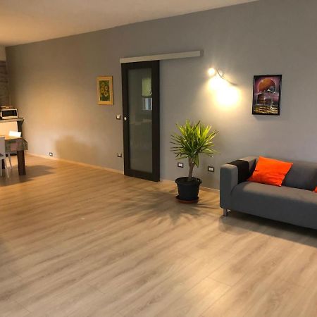 Apartmán "La Bella Della Cappuccina" Casa Con Parcheggio Interno Gratuito Domodossola Exteriér fotografie