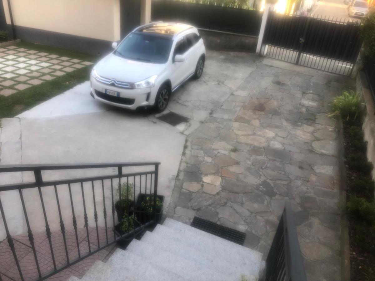 Apartmán "La Bella Della Cappuccina" Casa Con Parcheggio Interno Gratuito Domodossola Exteriér fotografie