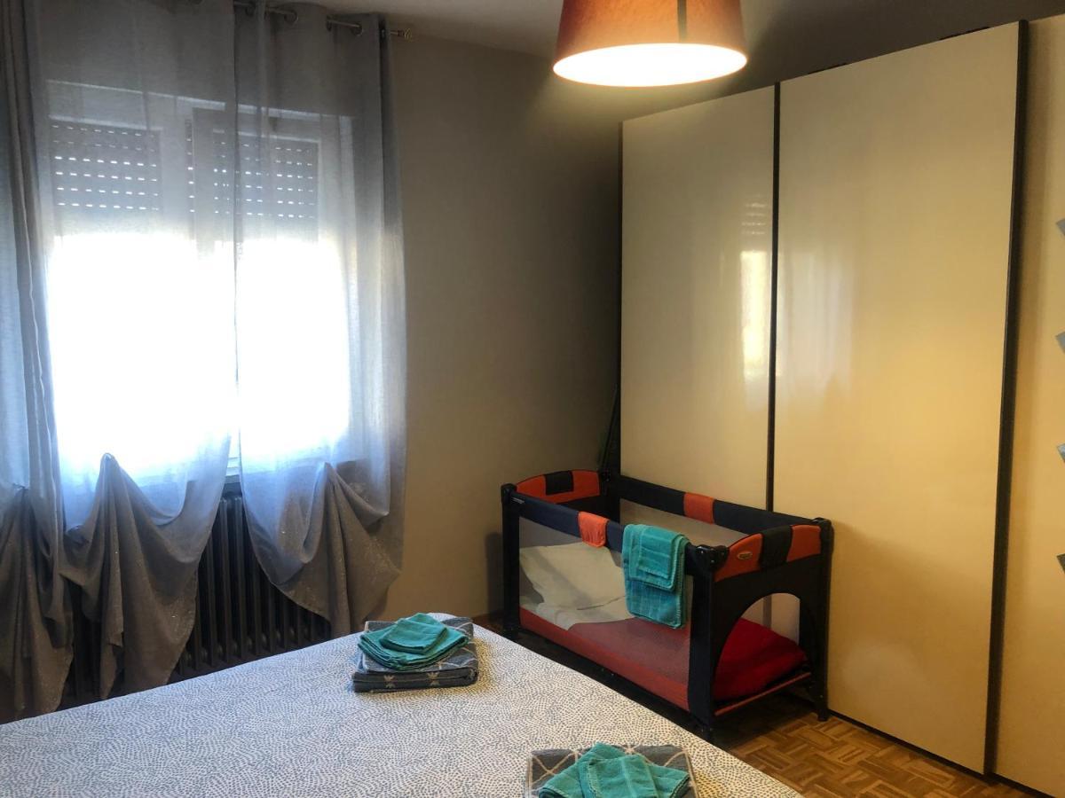 Apartmán "La Bella Della Cappuccina" Casa Con Parcheggio Interno Gratuito Domodossola Exteriér fotografie