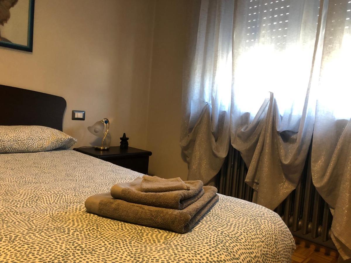 Apartmán "La Bella Della Cappuccina" Casa Con Parcheggio Interno Gratuito Domodossola Exteriér fotografie