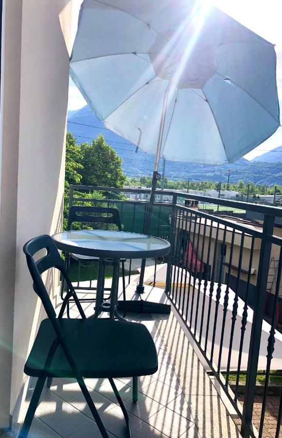 Apartmán "La Bella Della Cappuccina" Casa Con Parcheggio Interno Gratuito Domodossola Exteriér fotografie